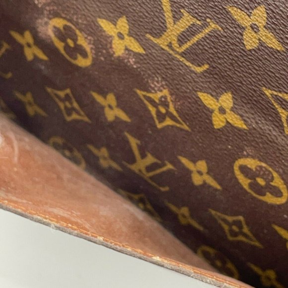 AUTHENTIC Louis Vuitton Monogram Pochette Homme Clutch Bag - Picture 5 of 12